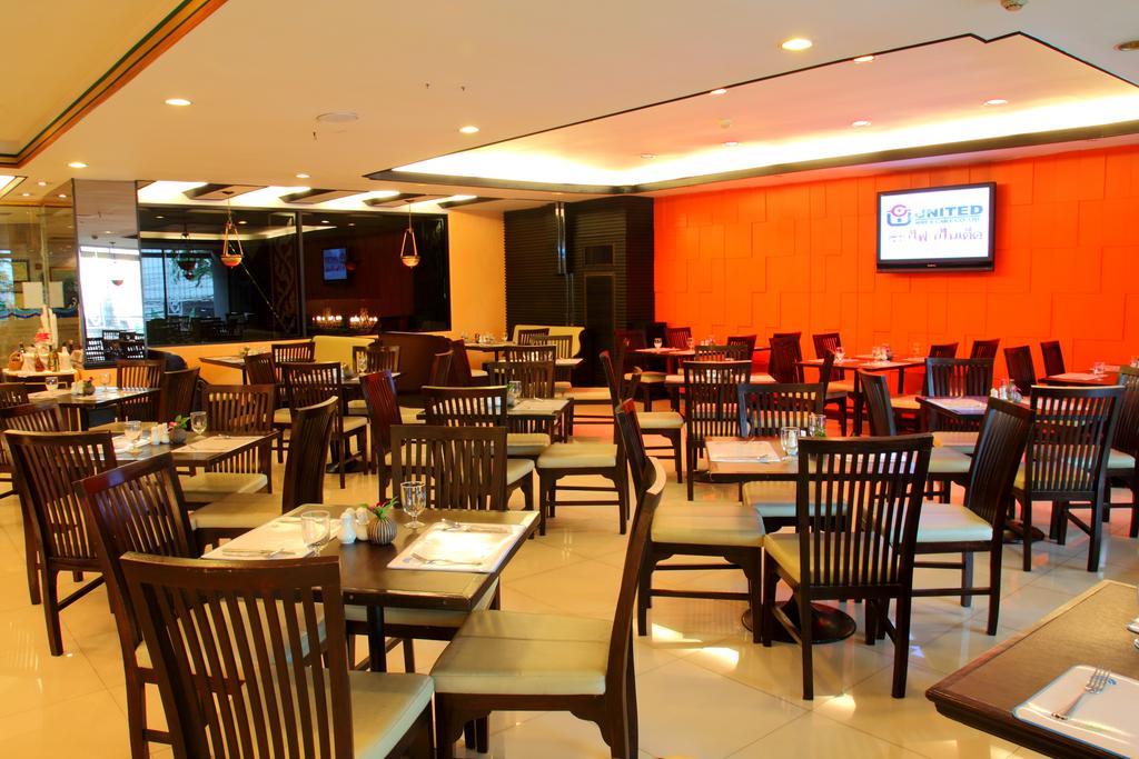 Grande Ville Hotel Bangkok Buitenkant foto