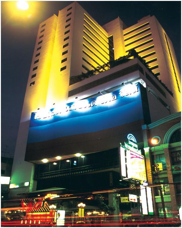 Grande Ville Hotel Bangkok Buitenkant foto